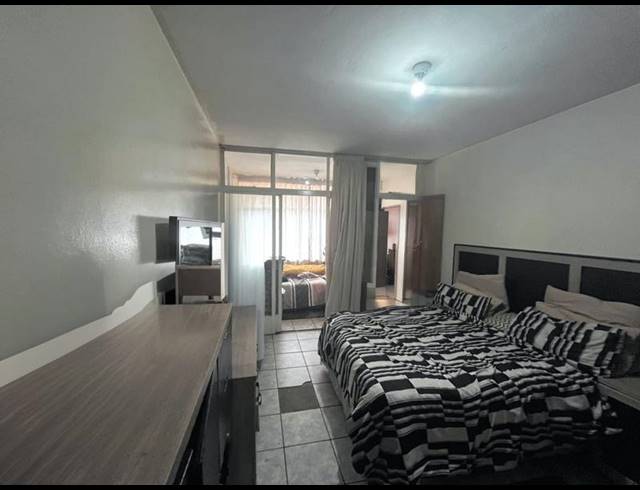 3 BEDROOM APARTMENT FOR SALE IN PRETORIA CBD